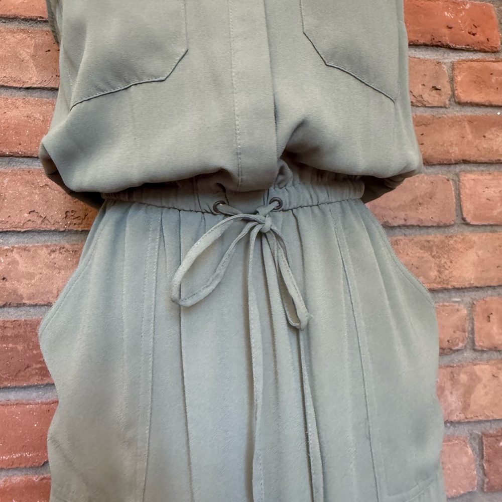 Olive Green Sleeveless Dress - Picture 3 of 12